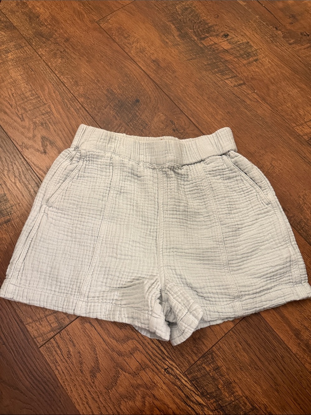 Madewell Lightweight Gray Gauze Elastic Waist Shorts
